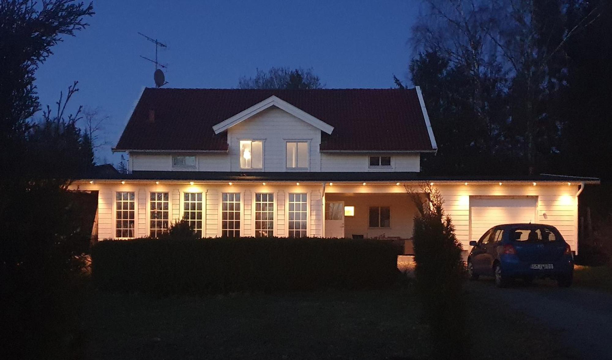 Landvetter Airport B&B And Parking Härryda Eksteriør billede